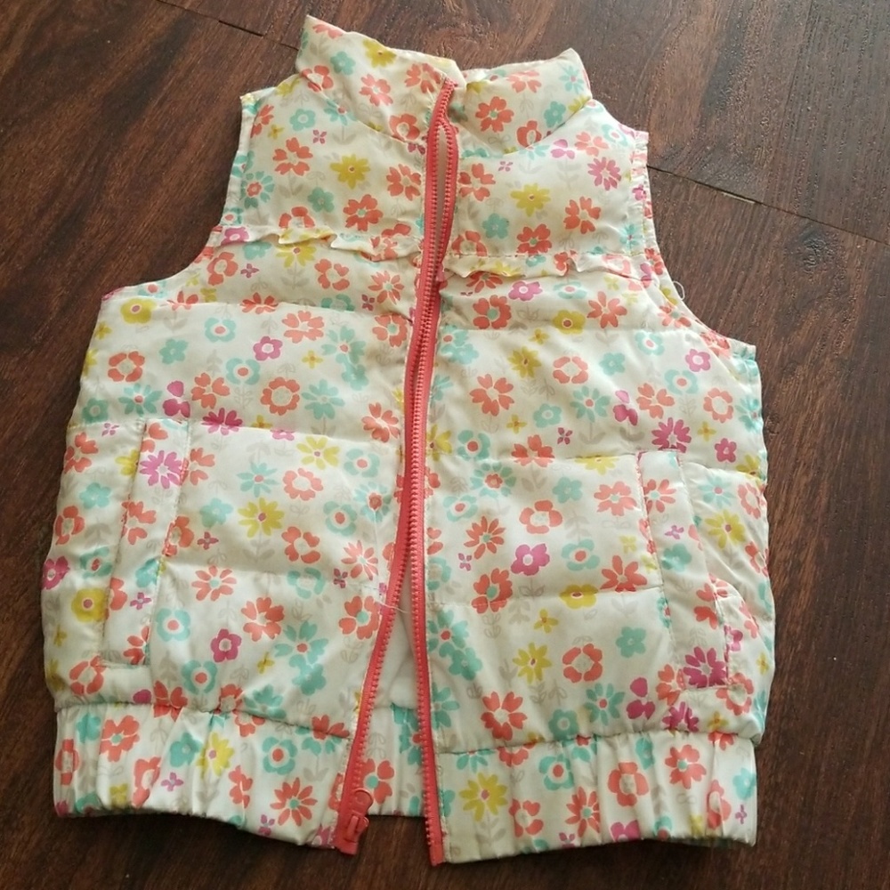 Clothes - Picture 3 of 3